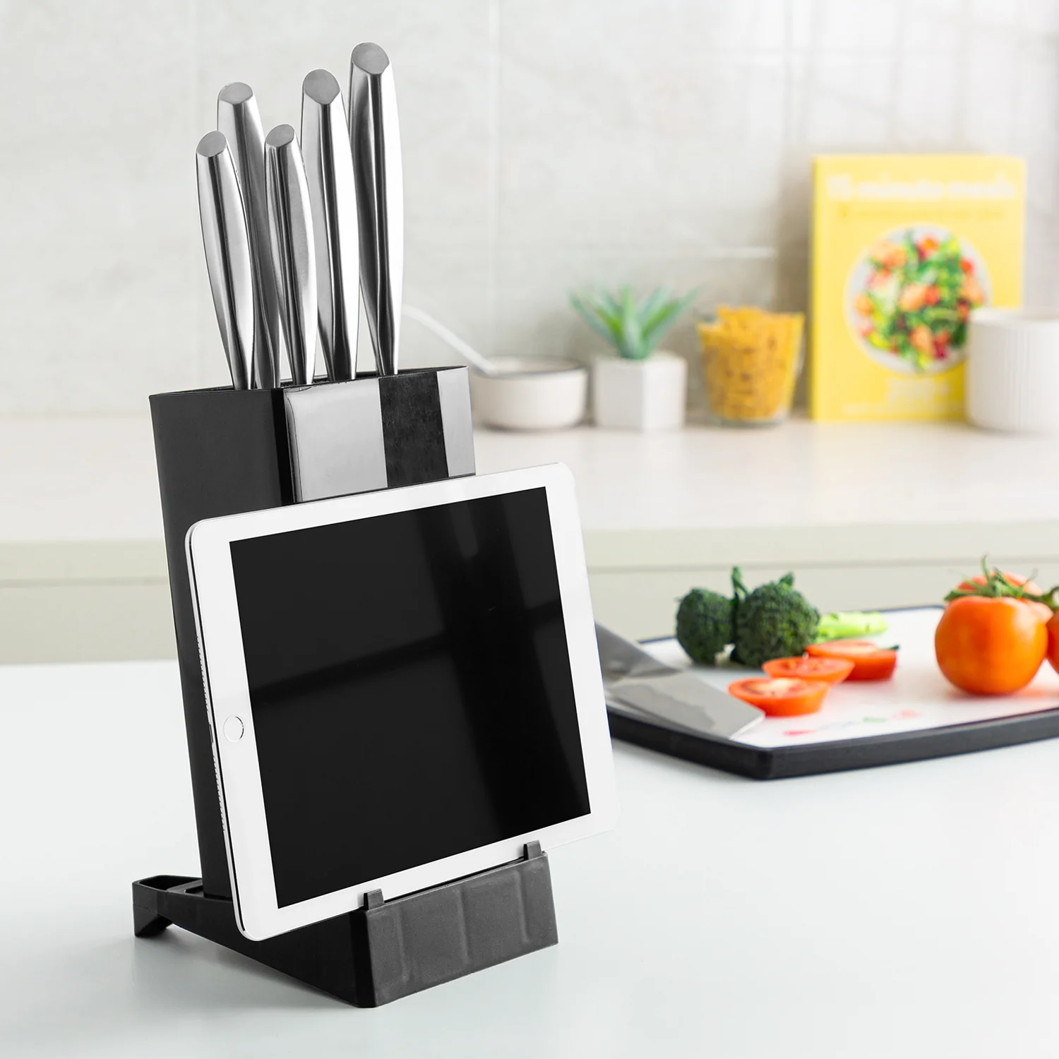 Kitchen Organiser, Universal Knife Block and Tablet Holder In 1! - Image 4